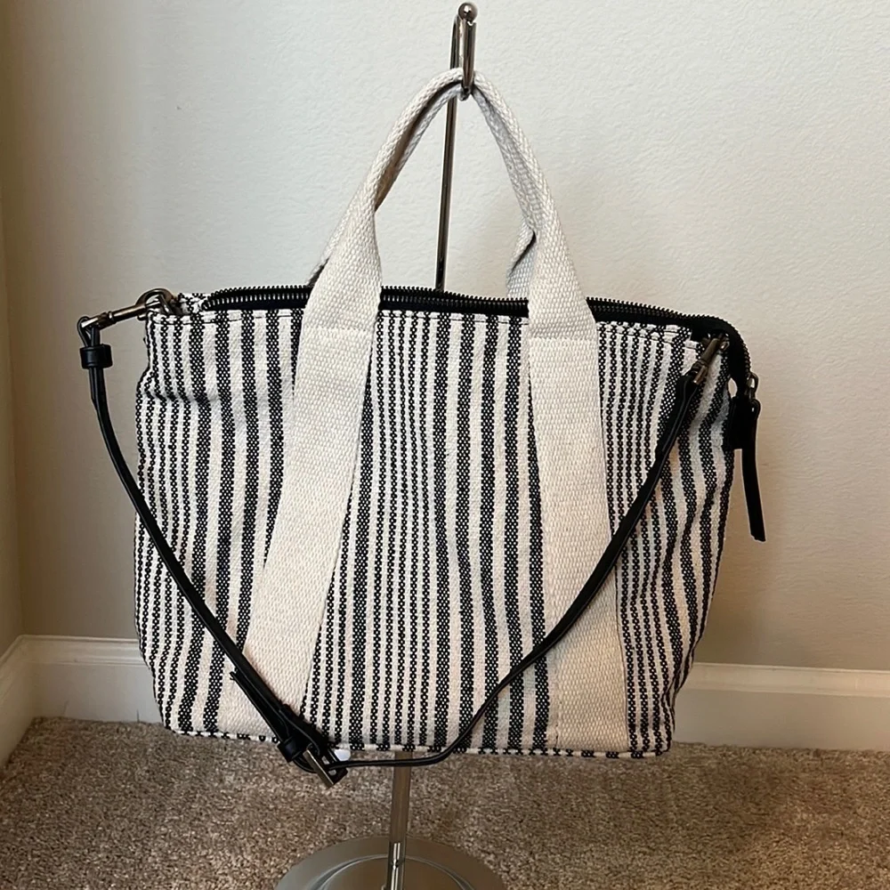 Universal Thread Canvas Purse #C - Picture 1 of 8